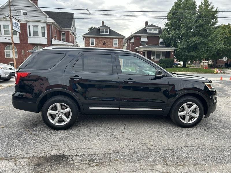 Ford Explorer XLT 4WD 2016