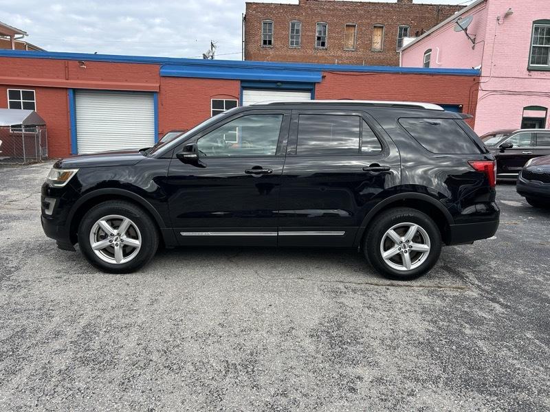 Ford Explorer XLT 4WD 2016