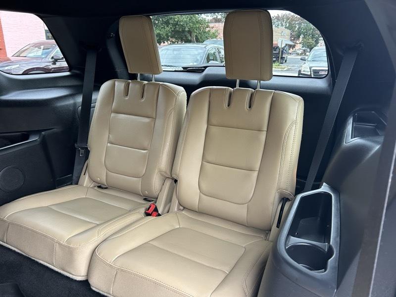 Ford Explorer XLT 4WD 2016