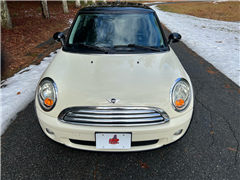2009 MINI Cooper 