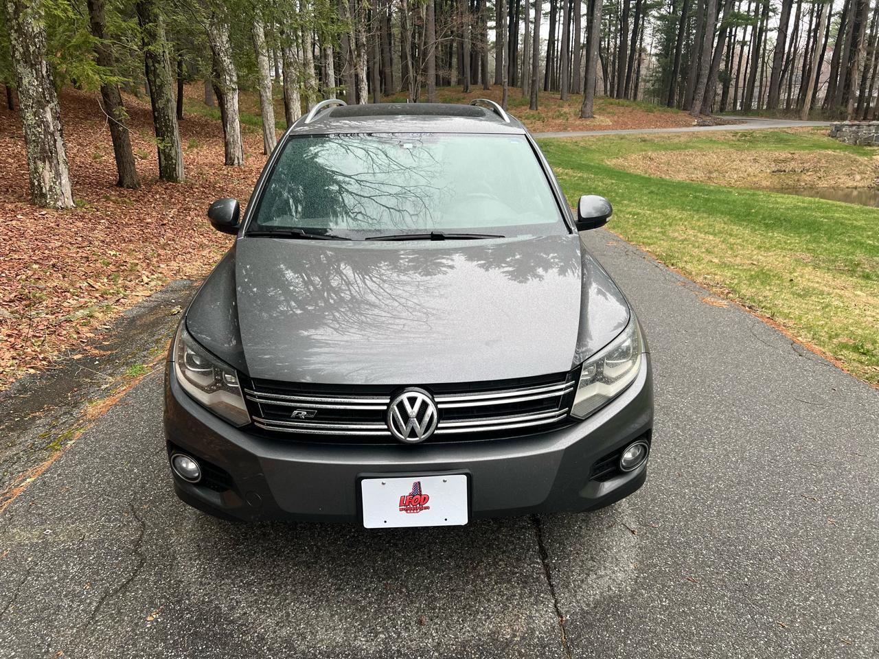 2014 Volkswagen Tiguan 2.0T SEL R-Line 4MOTION