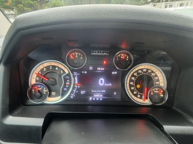 RAM 2500 SLT Crew Cab SWB 4WD 2014