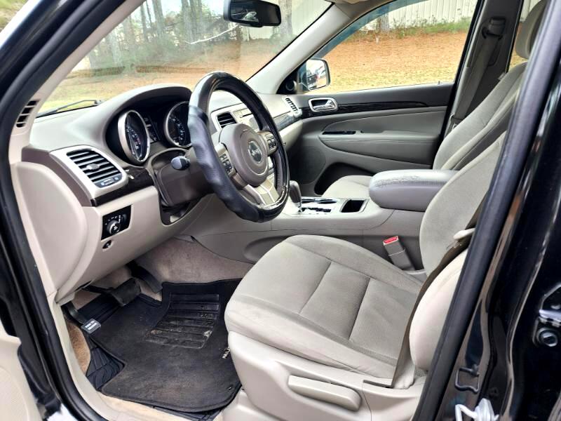 Jeep Grand Cherokee Laredo 2WD 2012