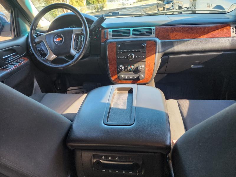 Chevrolet Tahoe LS 4WD 2012