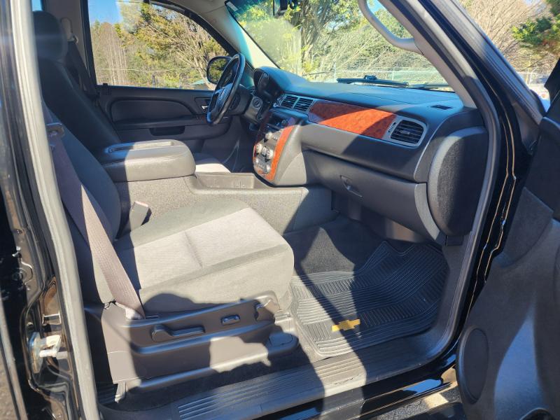 Chevrolet Tahoe LS 4WD 2012