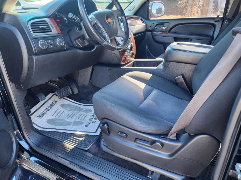 Chevrolet Tahoe LS 4WD 2012