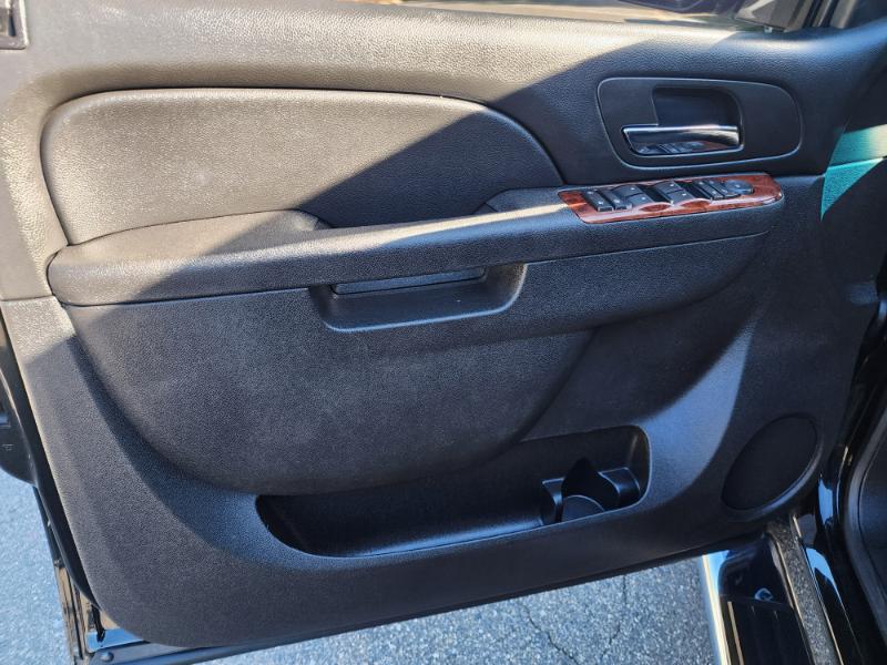 Chevrolet Tahoe LS 4WD 2012