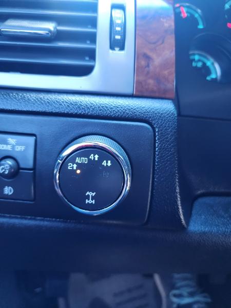 Chevrolet Tahoe LS 4WD 2012