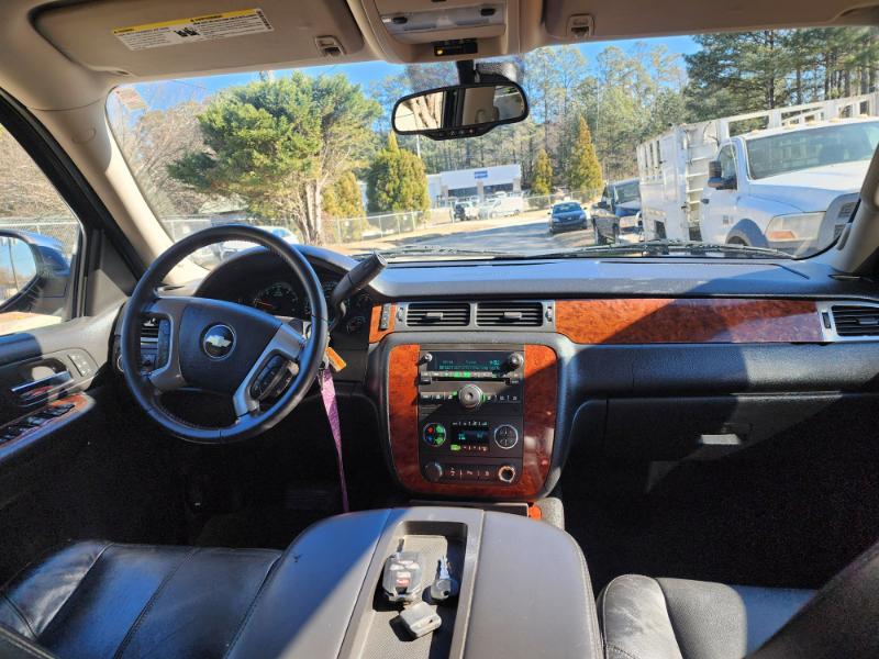 Chevrolet Tahoe LTZ 2WD 2009
