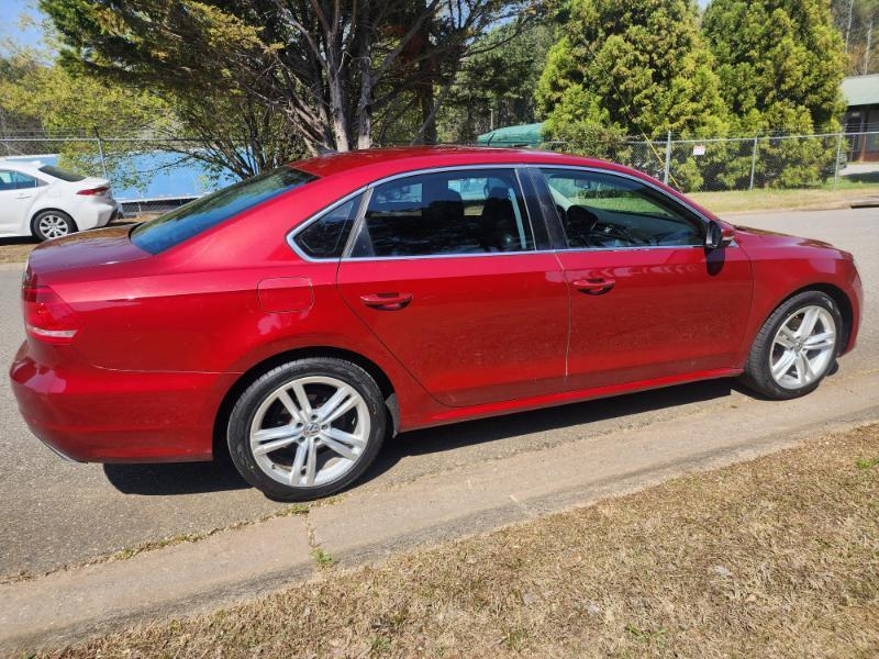 Volkswagen Passat TDI SE 6A w/ Sunroof 2015