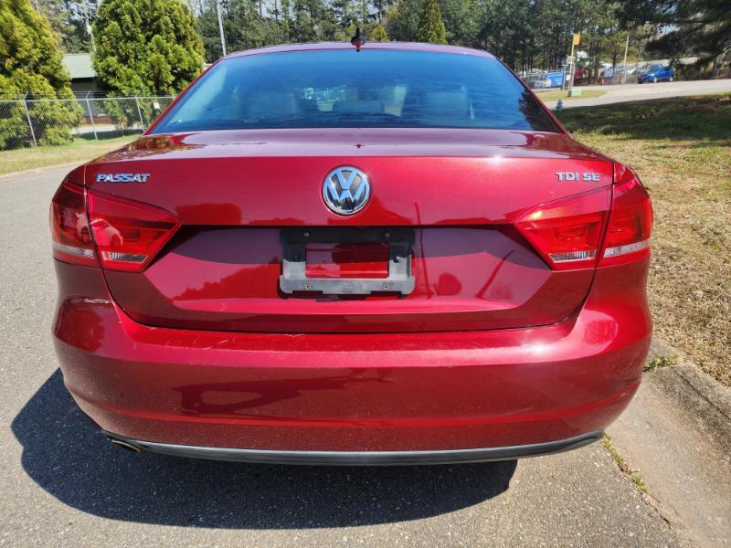 Volkswagen Passat TDI SE 6A w/ Sunroof 2015