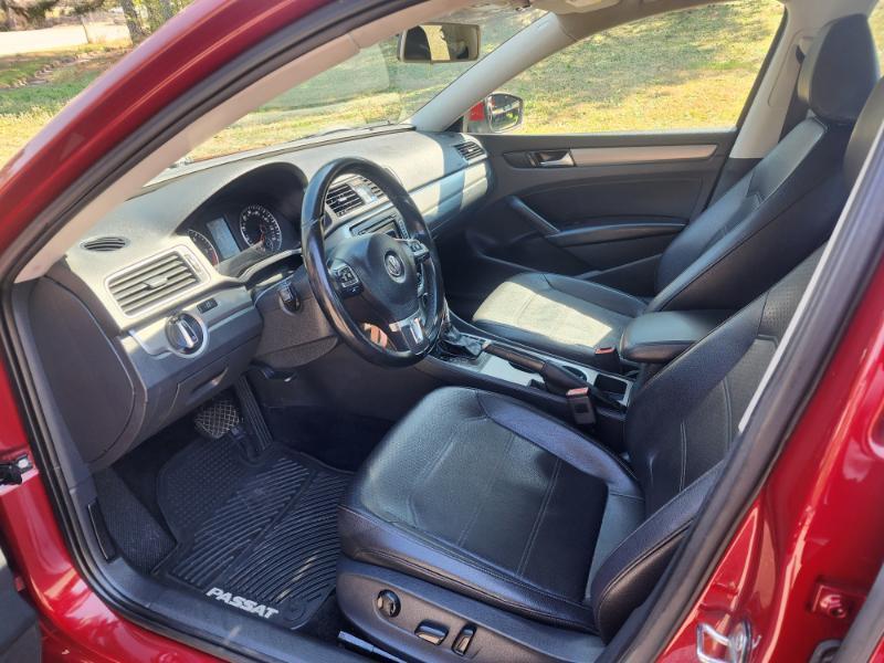 Volkswagen Passat TDI SE 6A w/ Sunroof 2015