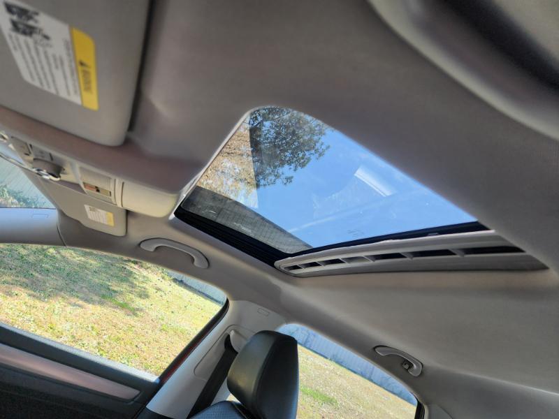 Volkswagen Passat TDI SE 6A w/ Sunroof 2015