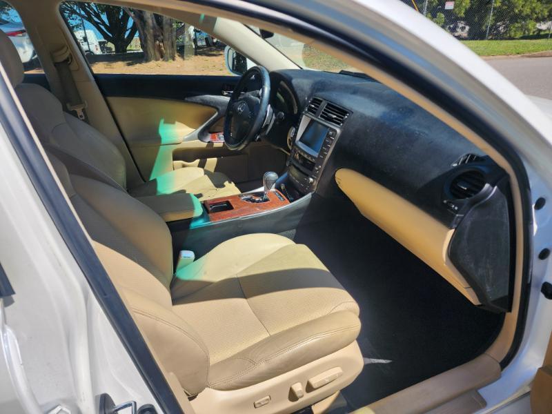 Lexus IS IS 250 6-Speed Manual 2007