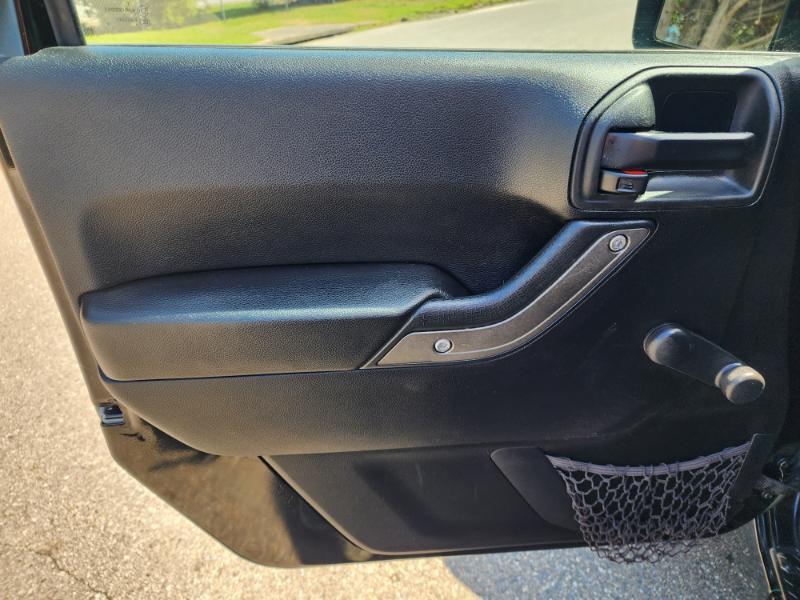 Jeep Wrangler Unlimited Sport 4WD 2017