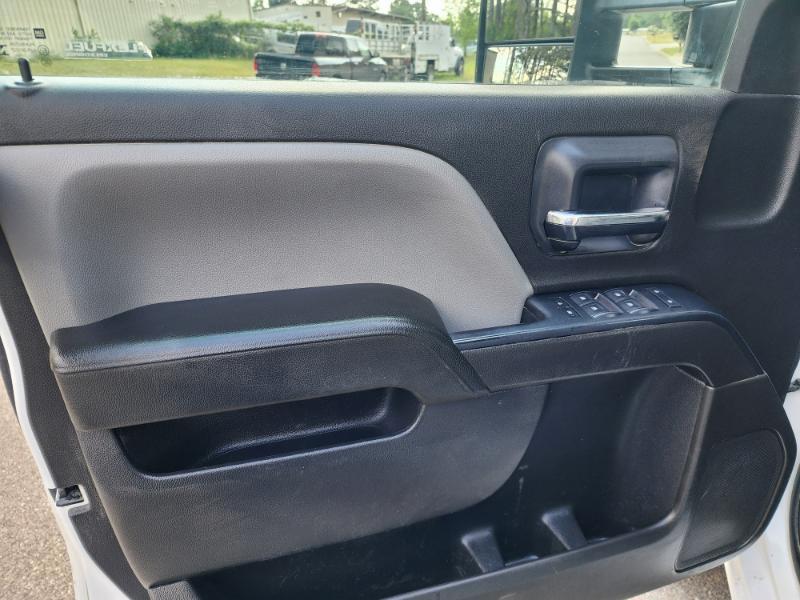 Chevrolet Silverado 2500HD Work Truck Crew Cab 4WD 2016