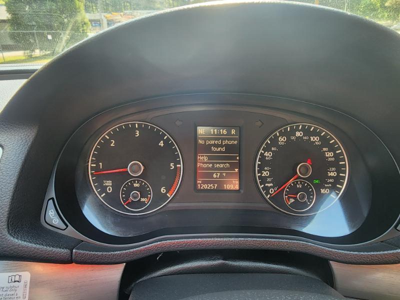 Volkswagen Passat 2.0L TDI SE AT 2014