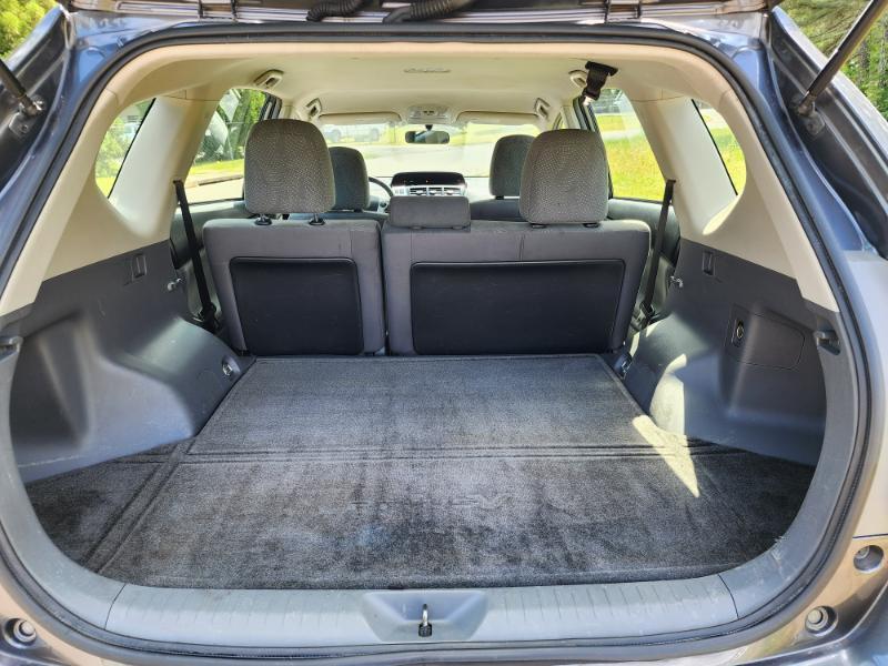 Toyota Prius V Three 2012