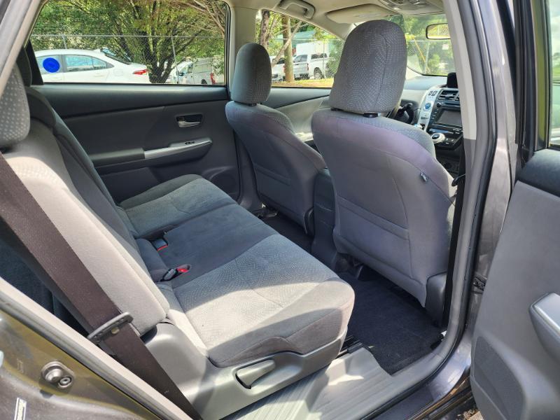 Toyota Prius V Three 2012