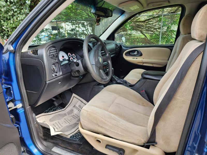 Chevrolet TrailBlazer LS 4WD 2005