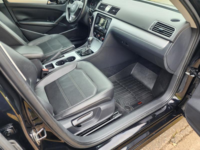 Volkswagen Passat 2.0L TDI SEL Premium 2013
