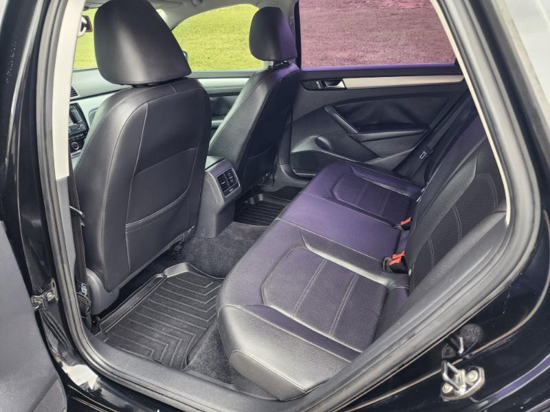 Volkswagen Passat 2.0L TDI SEL Premium 2013