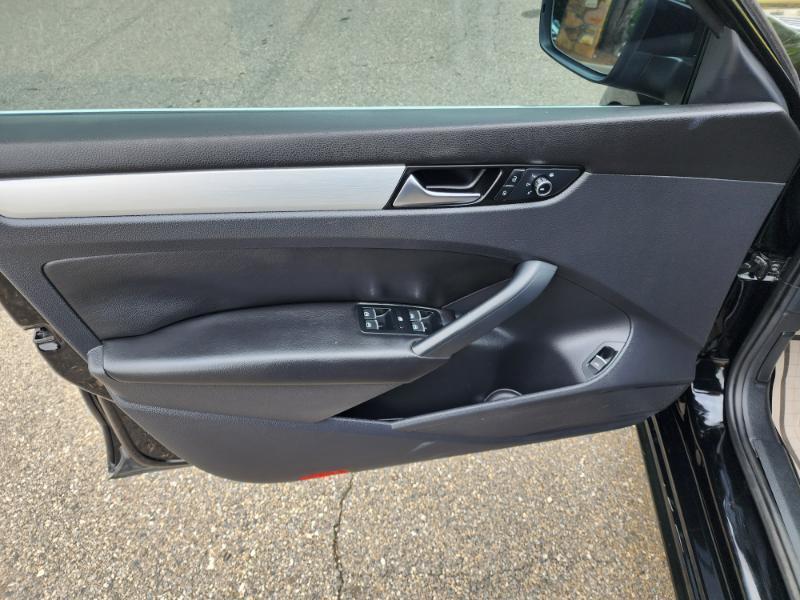 Volkswagen Passat 2.0L TDI SEL Premium 2013