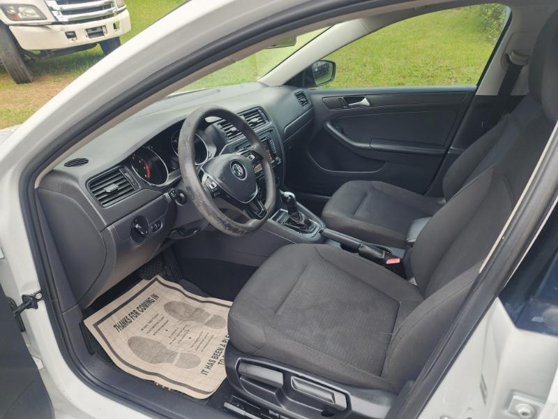 Volkswagen Jetta S 6A 2015