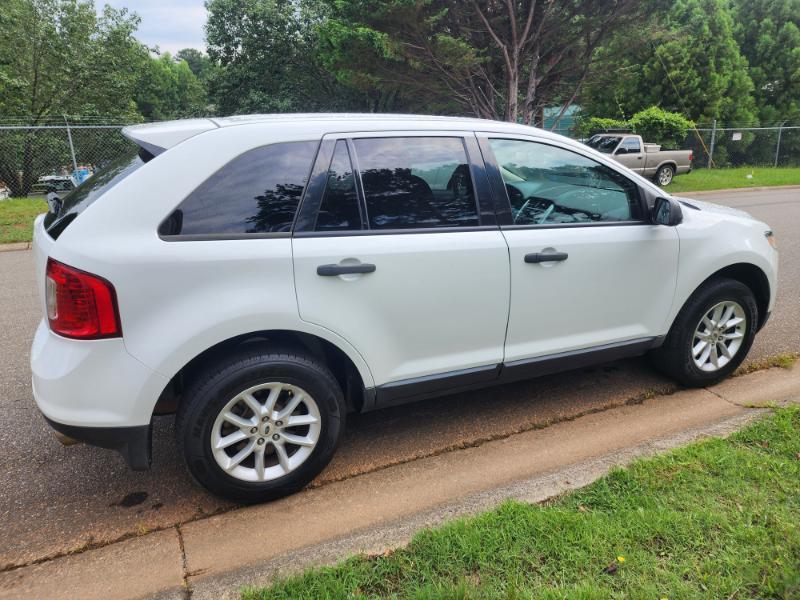 Ford Edge SE FWD 2014