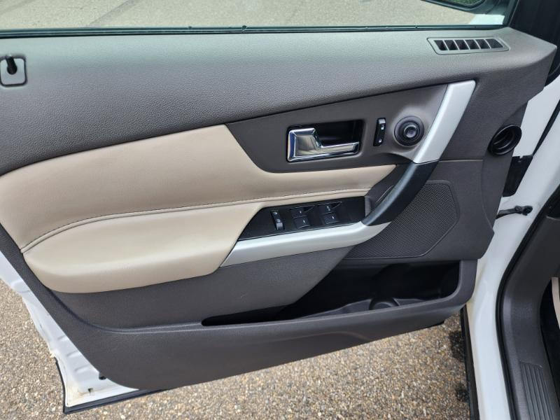Ford Edge SE FWD 2014