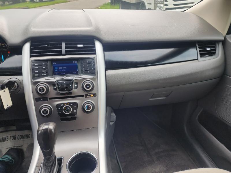 Ford Edge SE FWD 2014