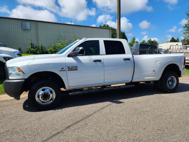 RAM 3500 Tradesman Crew Cab 4WD DRW 2018