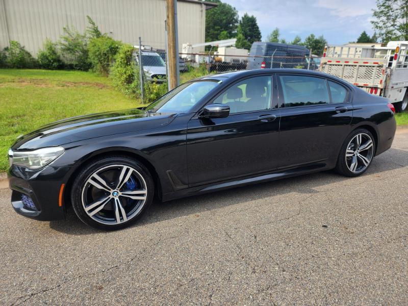 BMW 7-Series 740i 2017