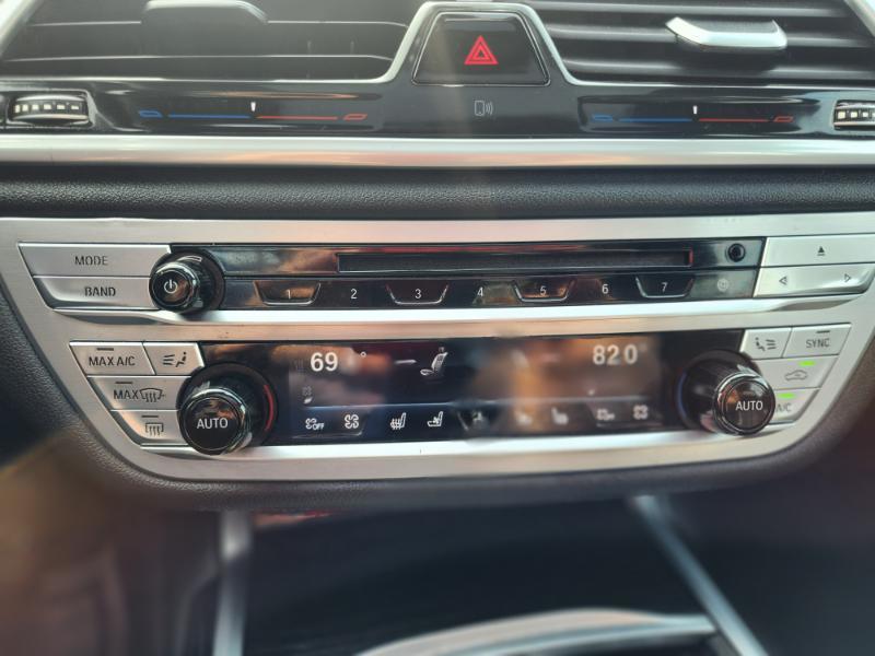BMW 7-Series 740i 2017