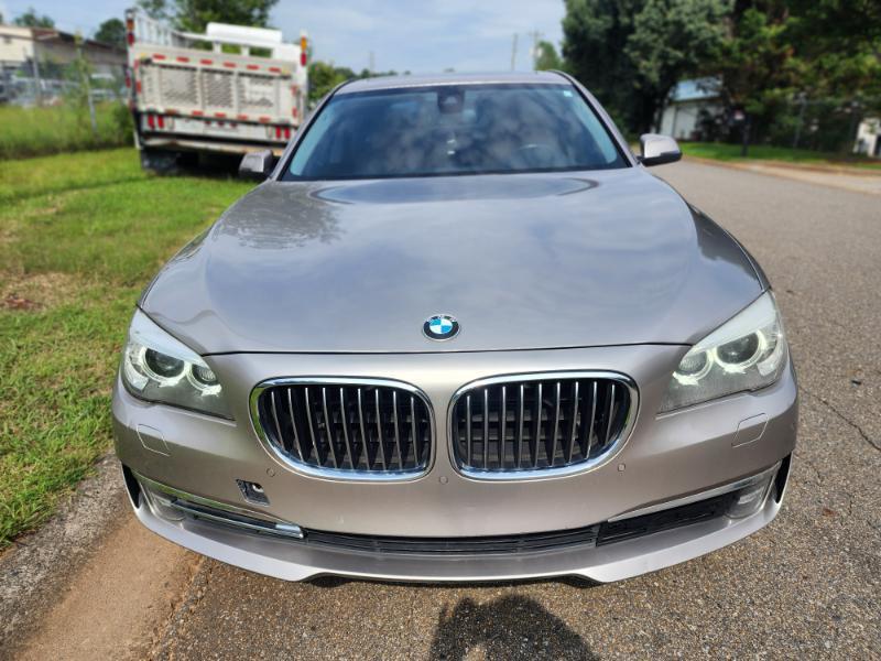 BMW 7-Series 740i 2013