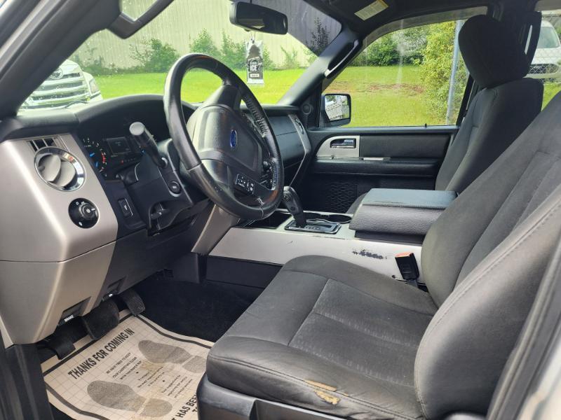 Ford Expedition XLT 2WD 2017