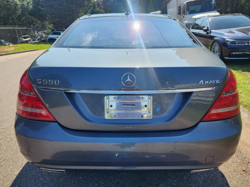 Mercedes-Benz S-Class S550 4-MATIC 2010