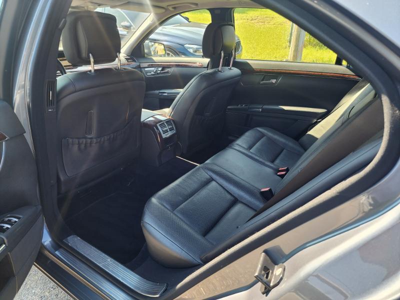Mercedes-Benz S-Class S550 4-MATIC 2010