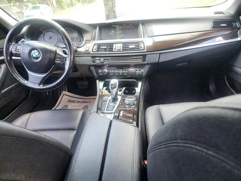 BMW 5-Series 528i 2016