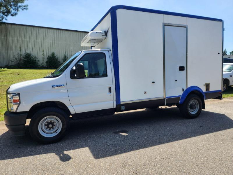 2023 Ford Econoline E-350 Super Duty