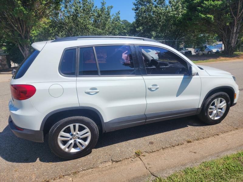 Volkswagen Tiguan S 4Motion 2015