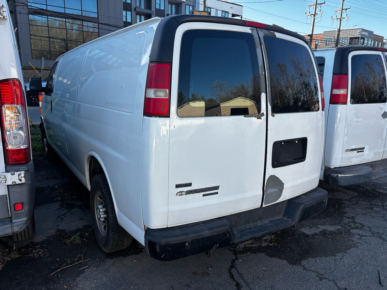 Chevrolet Express 2500 Cargo Extended 2011