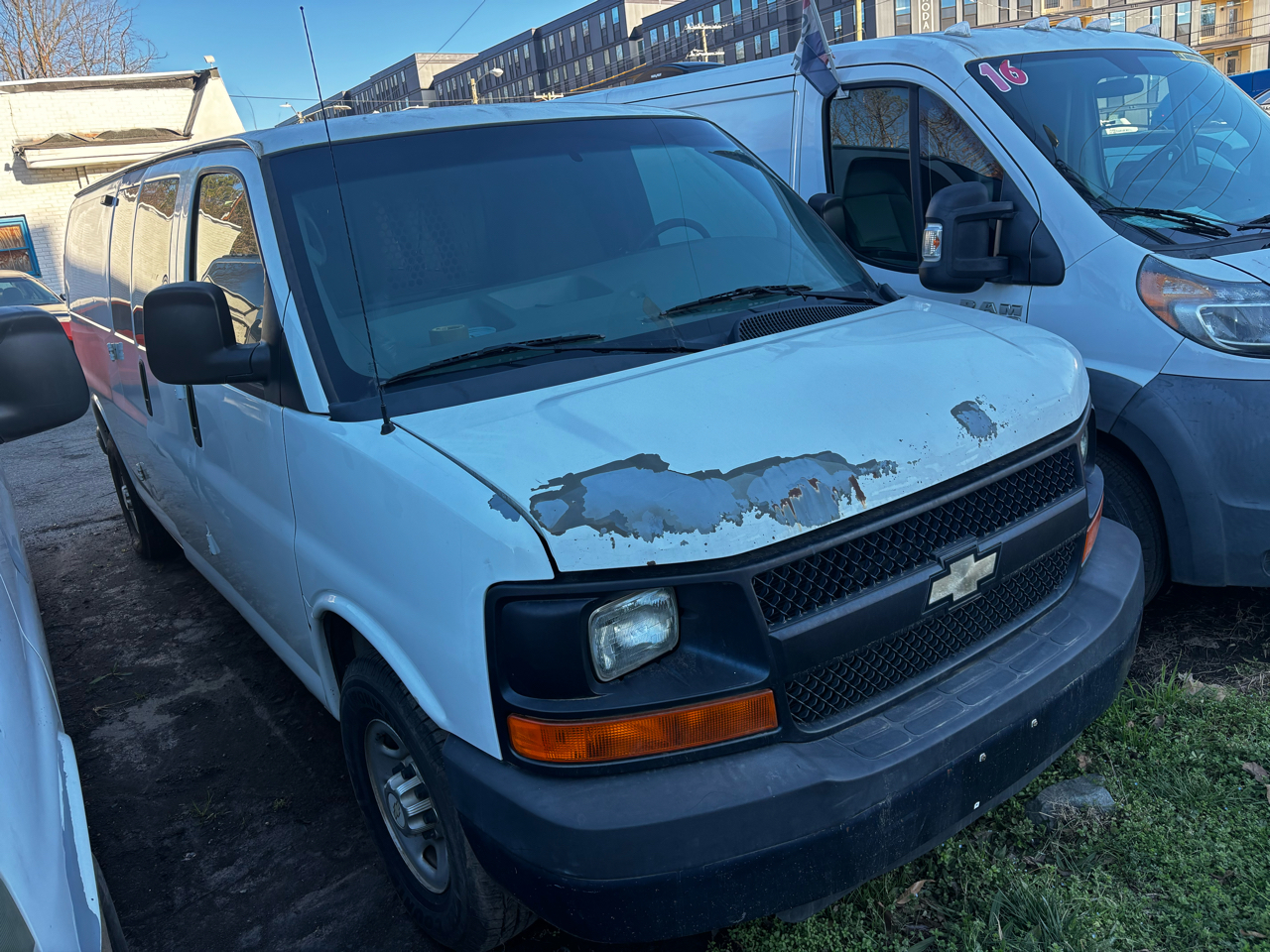Chevrolet Express 2500 Cargo Extended 2011