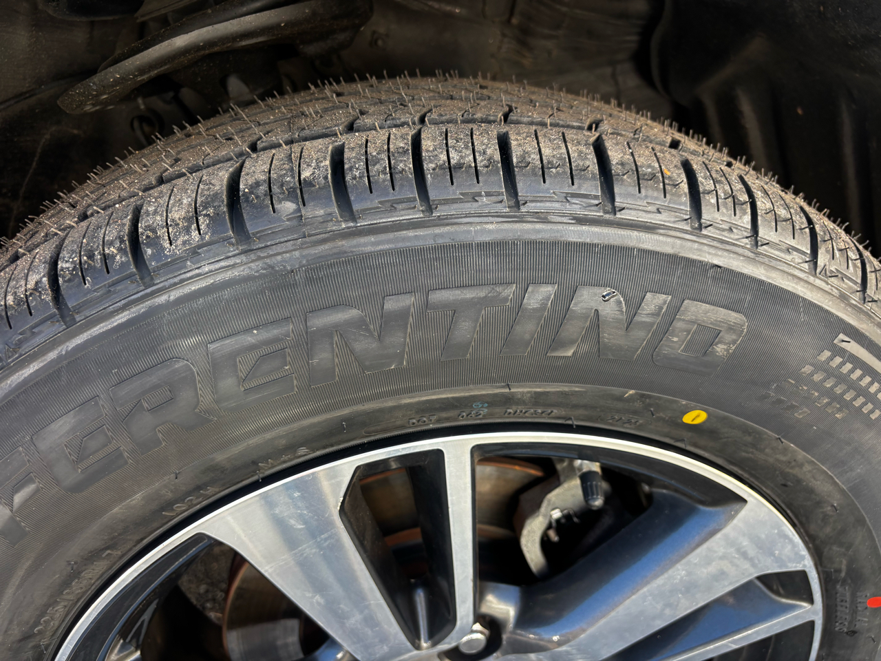 Toyota RAV4 XLE FWD 2018