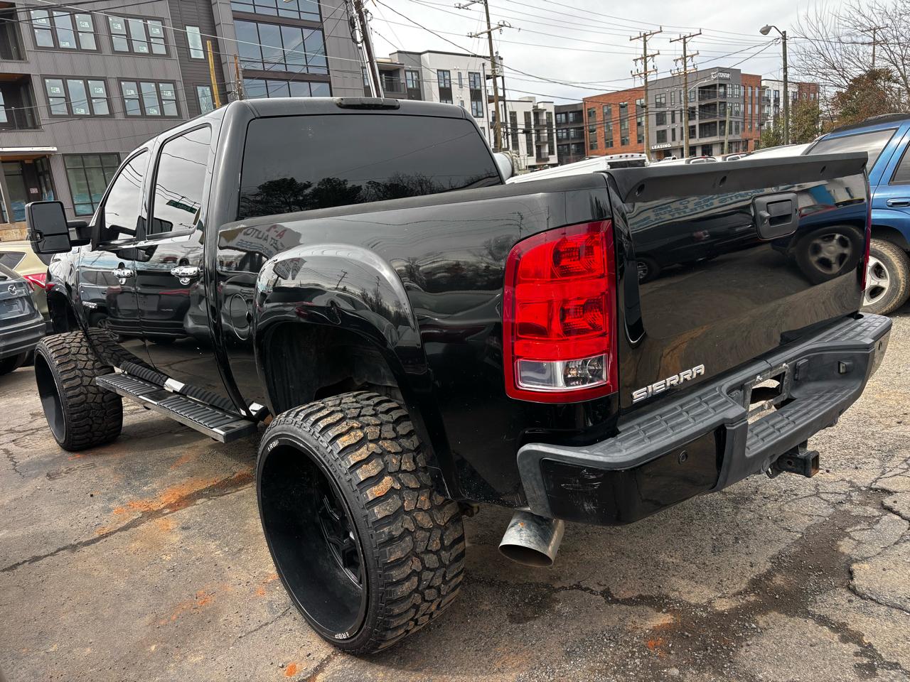 GMC Sierra 1500 SLT Crew Cab 4WD 2013
