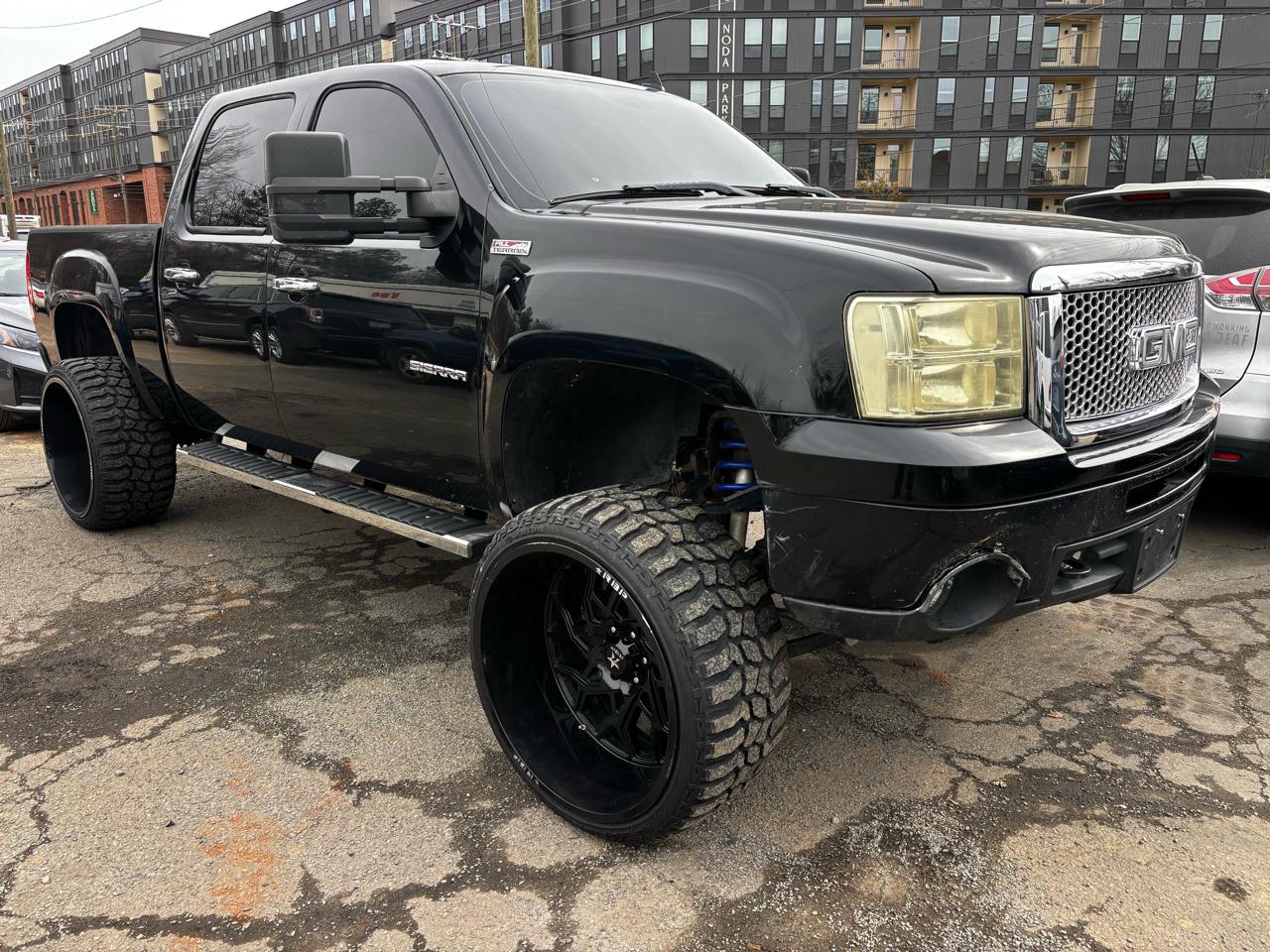 GMC Sierra 1500 SLT Crew Cab 4WD 2013