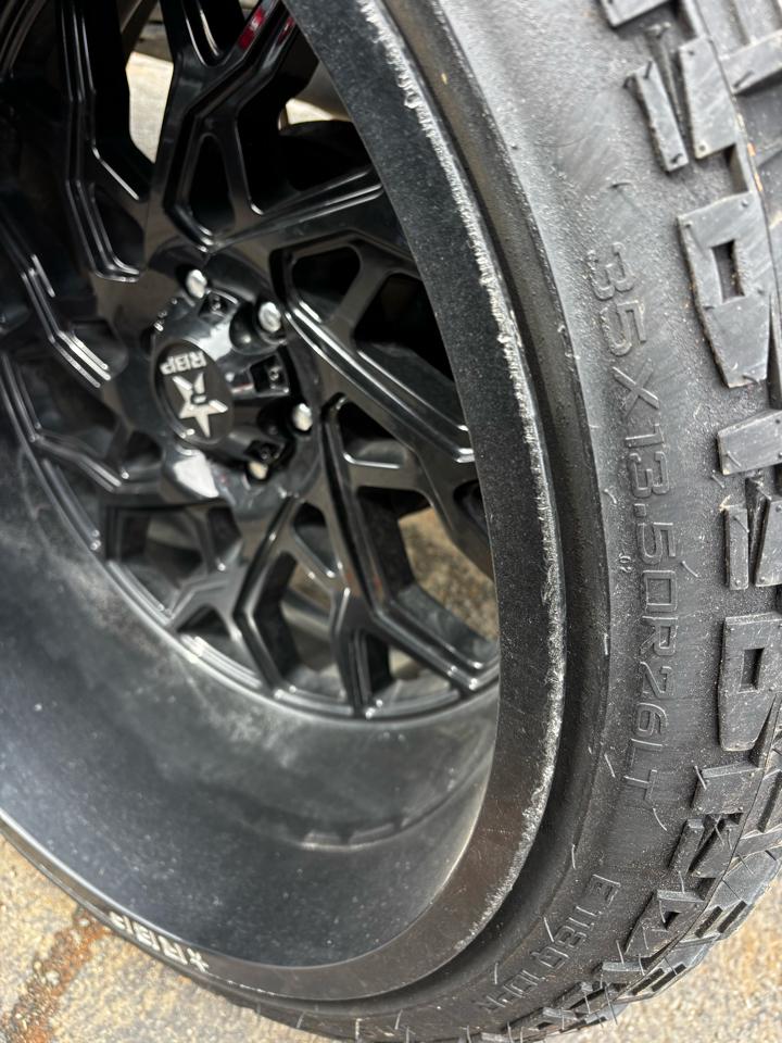 GMC Sierra 1500 SLT Crew Cab 4WD 2013