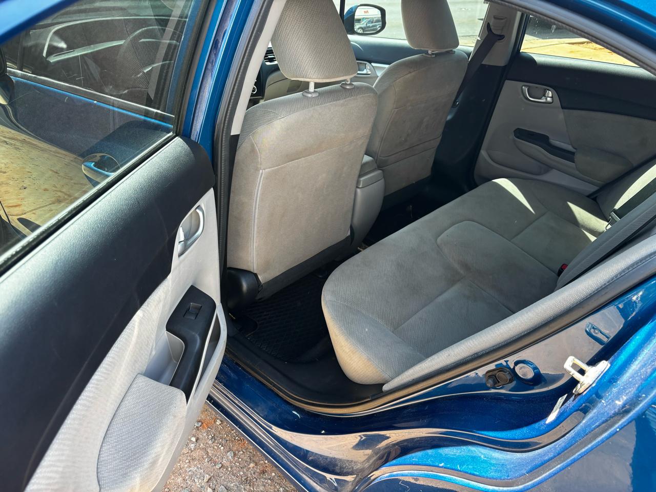 Honda Civic EX Sedan 5-Speed AT 2013
