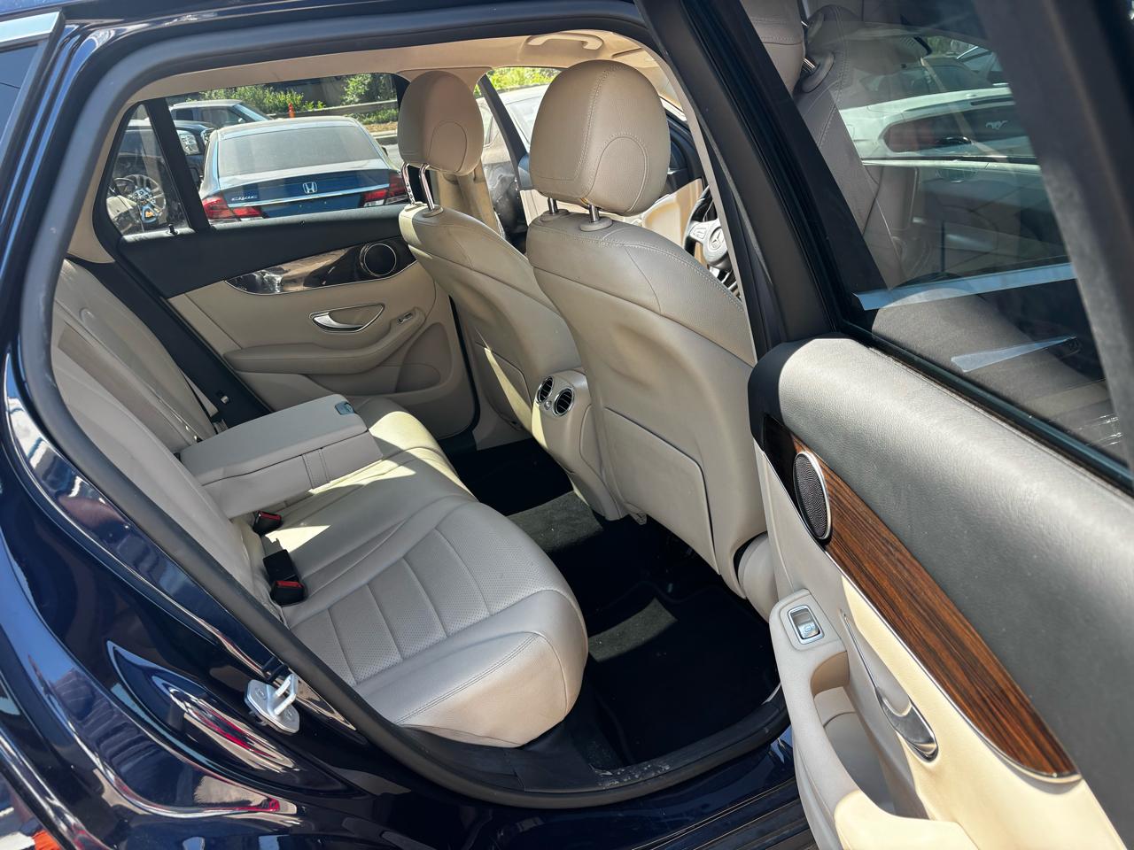 Mercedes-Benz GLC-Class GLC300 2016