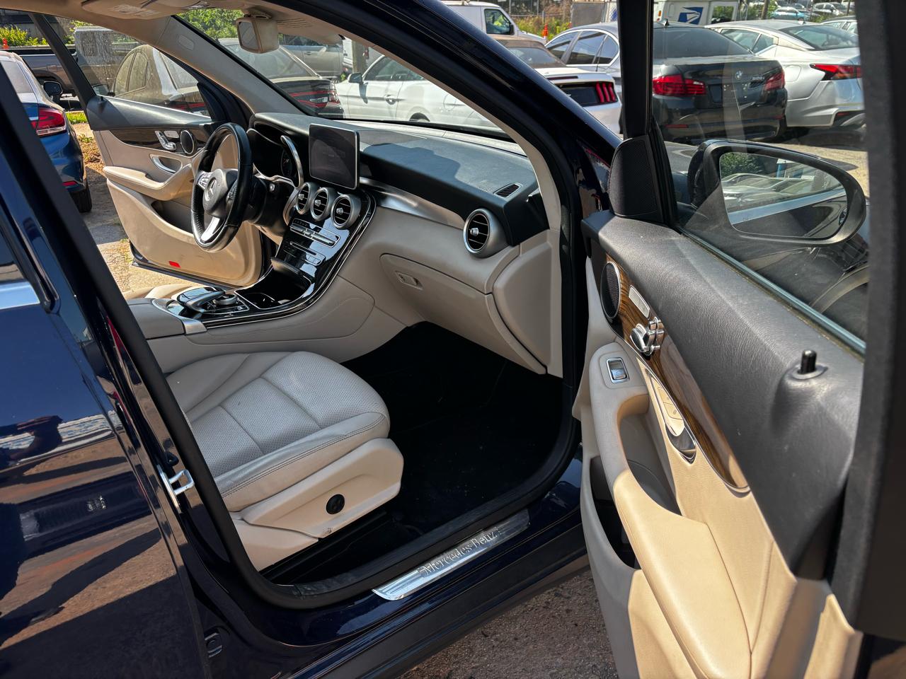 Mercedes-Benz GLC-Class GLC300 2016